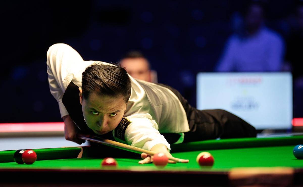 包括巴黎圣 包括巴黎圣