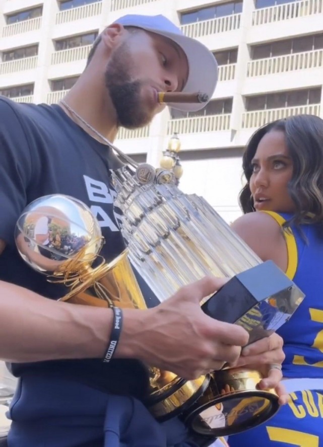 持球点吸引 持球点吸引